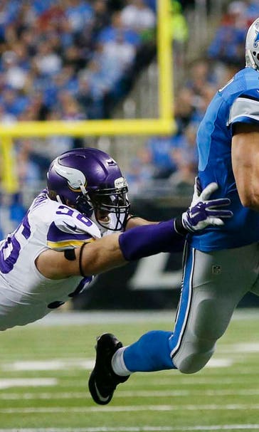 Vikings blow 14-0 lead in loss to Lions